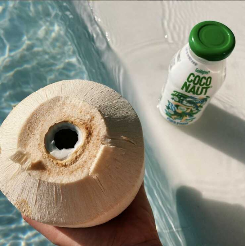 Kokosová voda Coconaut GoHigher! 1